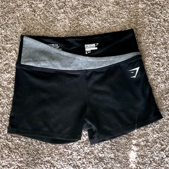 Spring Cleaning and getting ready for moving! Declutter time - Picture 2 of 3